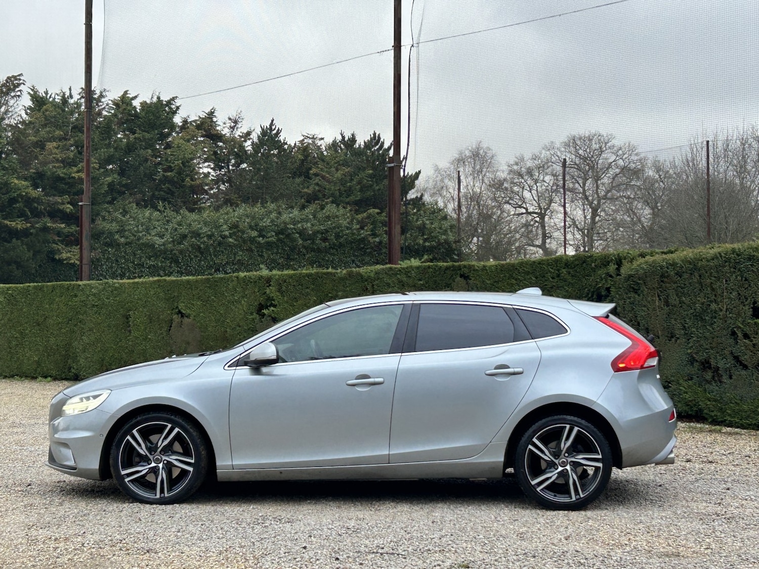 Used Volvo V40 2017 for sale - 77508477: Photo 8