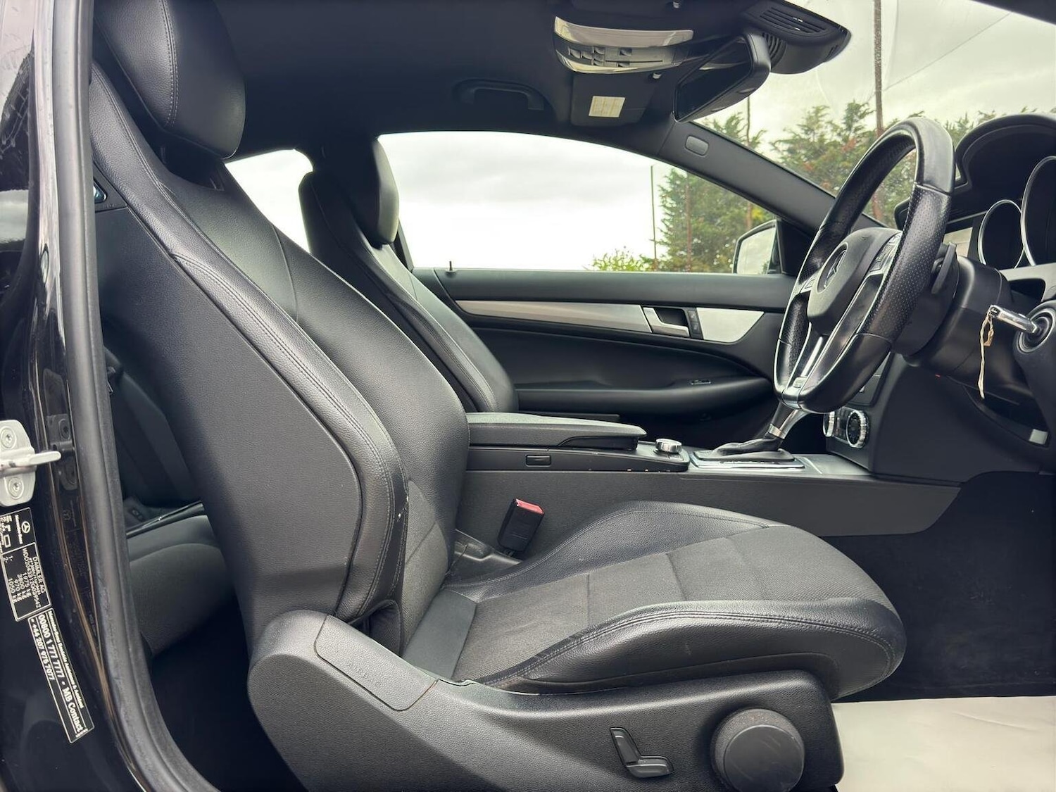 Used Mercedes-Benz C Class 2012 for sale - 76905107: Photo 15