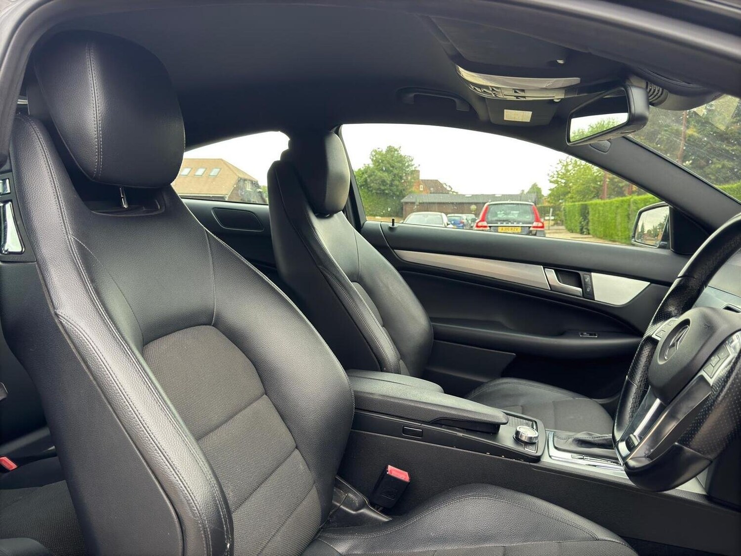 Used Mercedes-Benz C Class 2012 for sale - 76905107: Photo 16