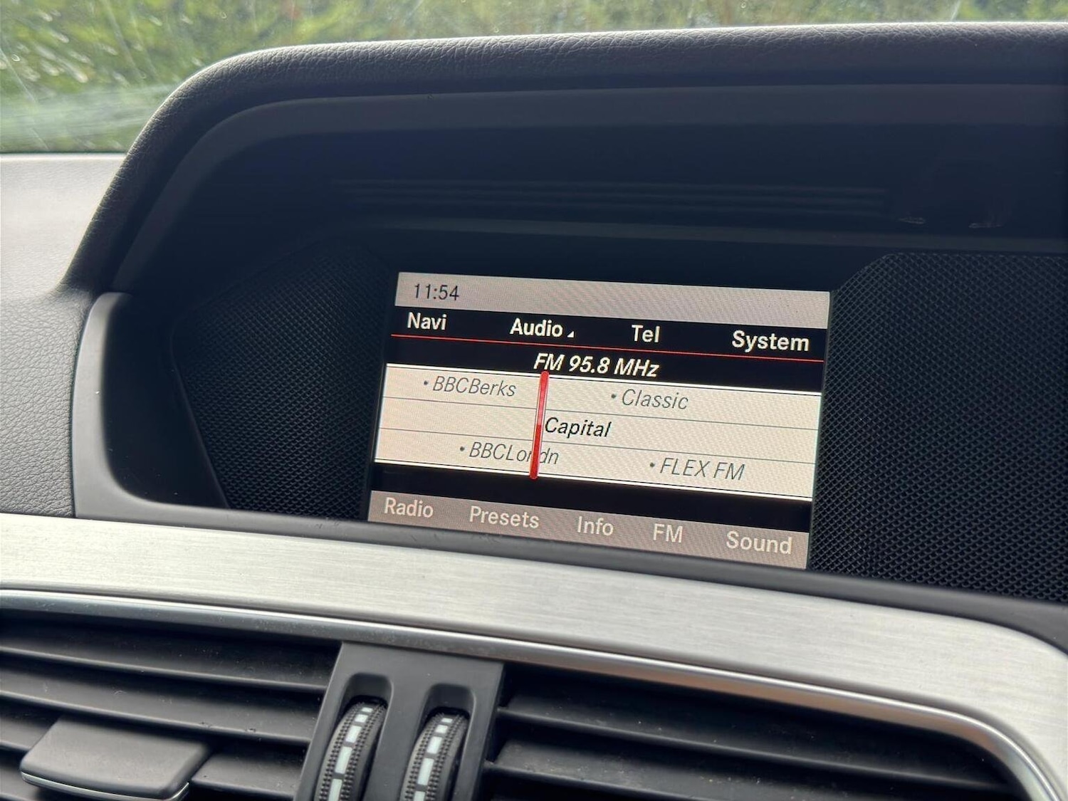 Used Mercedes-Benz C Class 2012 for sale - 76905107: Photo 29