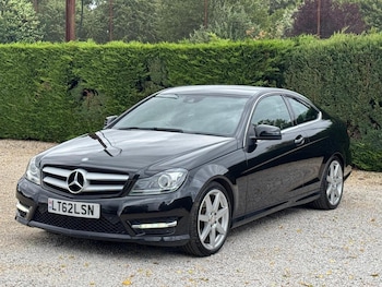 Used Mercedes-Benz C Class 2012 for sale - 76905107: Photo