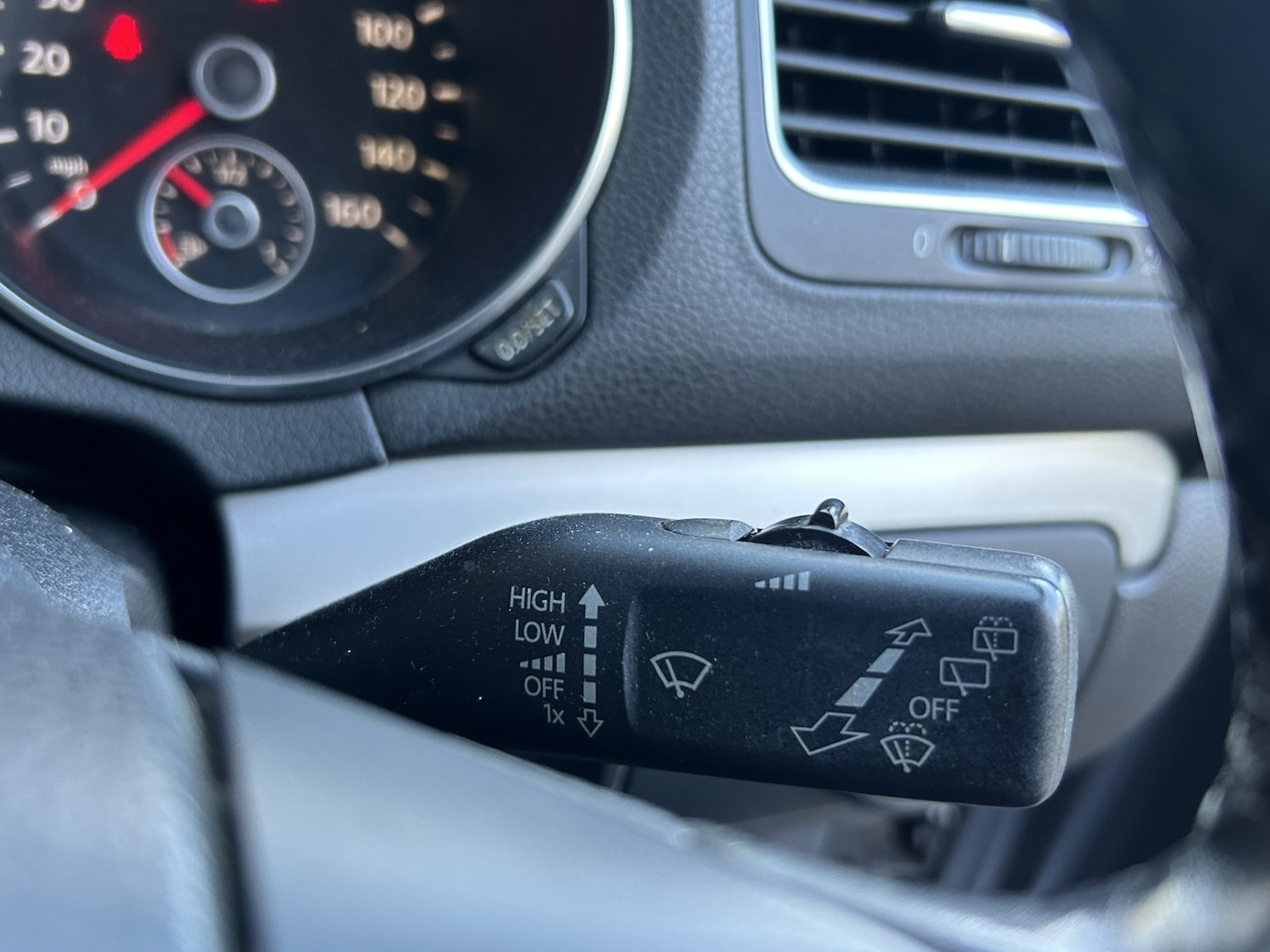 Used Volkswagen Golf 2009 for sale - 77921441: Photo 28