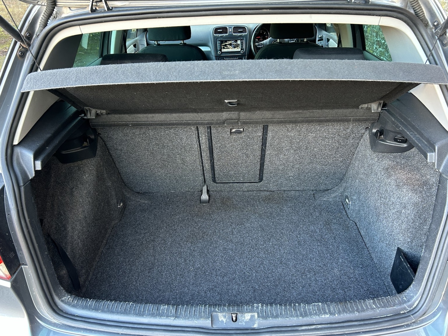 Used Volkswagen Golf 2009 for sale - 77921441: Photo 32