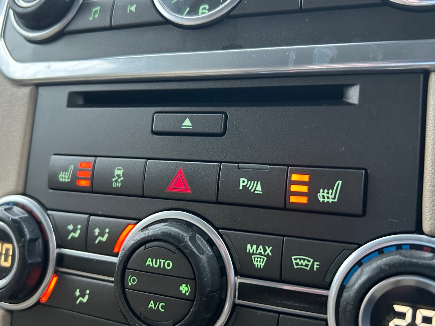 Used Land Rover Discovery 2013 for sale - 76860568: Photo 25