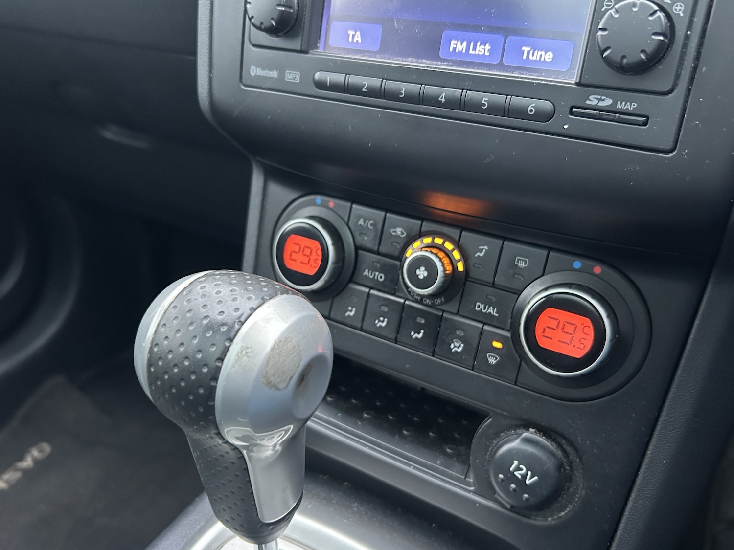 Used Nissan Qashqai 2010 for sale - 77001520: Photo 21