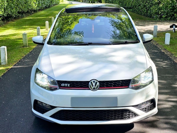 Used Volkswagen Polo 2015 for sale - 75493114: Photo 24