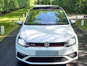 Used Volkswagen Polo 2015 for sale - 75493114: Photo