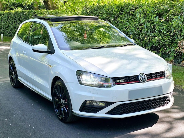 Used Volkswagen Polo 2015 for sale - 75493114: Photo 32