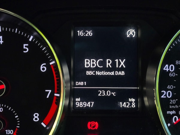 Used Volkswagen Polo 2015 for sale - 75493114: Photo 44