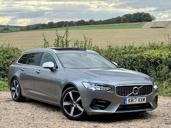 Used Volvo V90 2017 for sale - 76599543: Photo