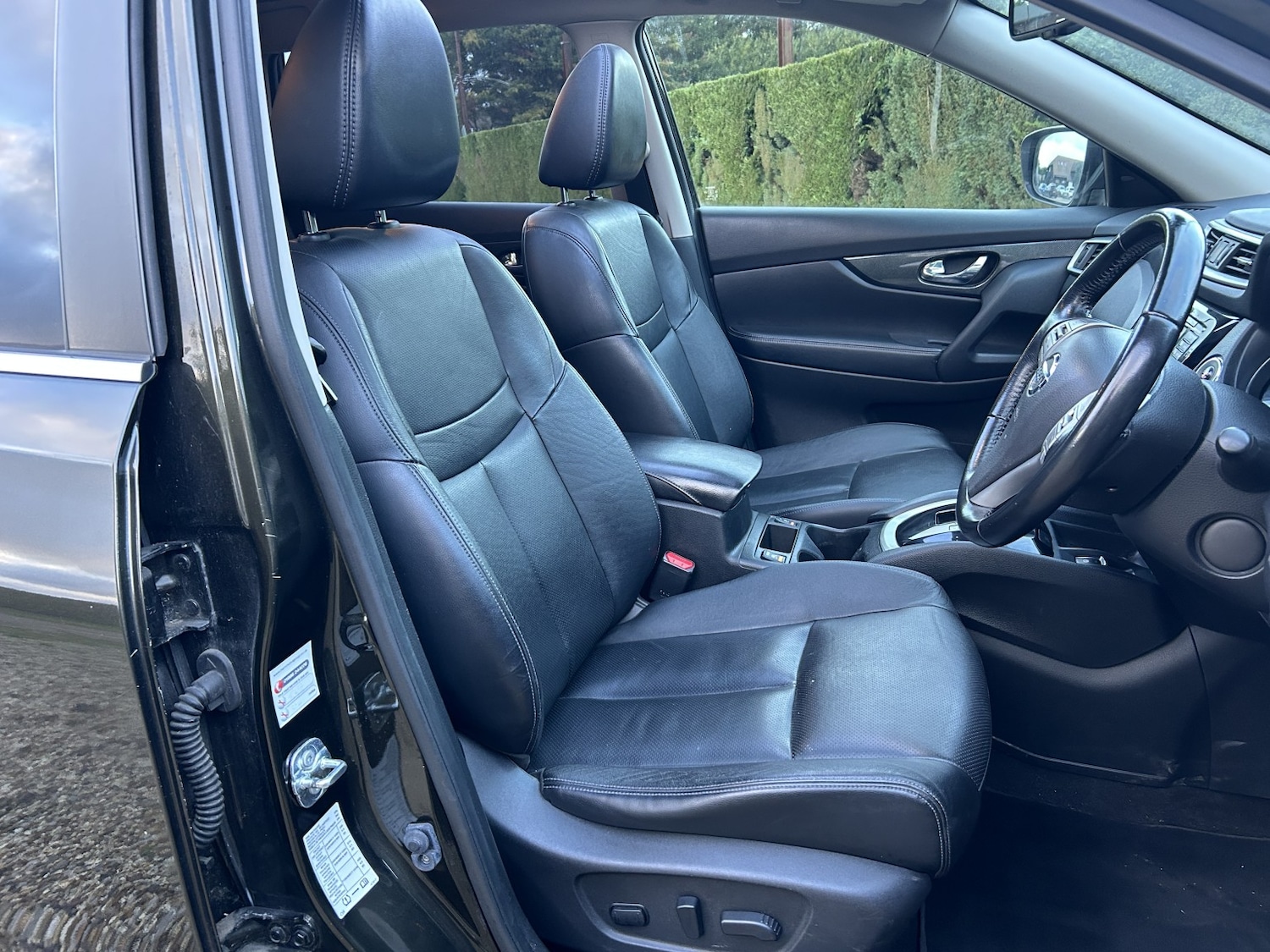 Used Nissan X-Trail 2015 for sale - 76911057: Photo 12