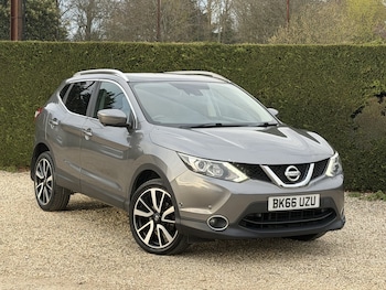 Used Nissan Qashqai 2016 for sale - 77983714: Photo