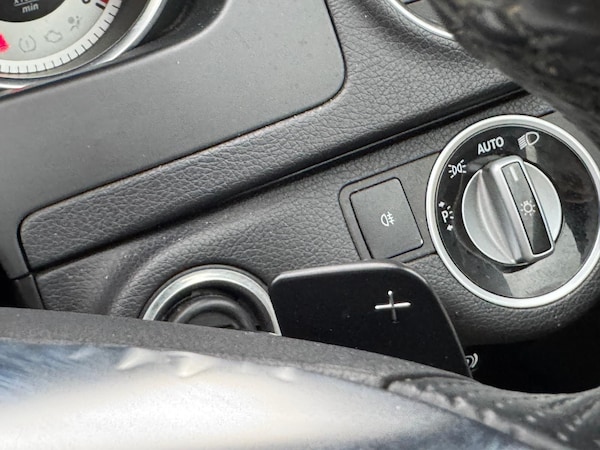 Used Mercedes-Benz C-Class 2012 for sale - 75215155: Photo 30