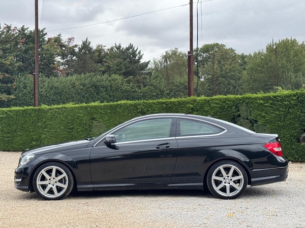 Used Mercedes-Benz C-Class 2012 for sale - 75215155: Photo 6