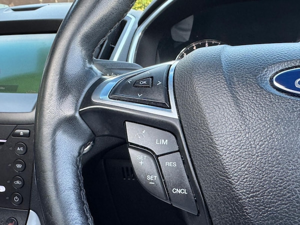 Used Ford Edge 2017 for sale - 75669279: Photo 25