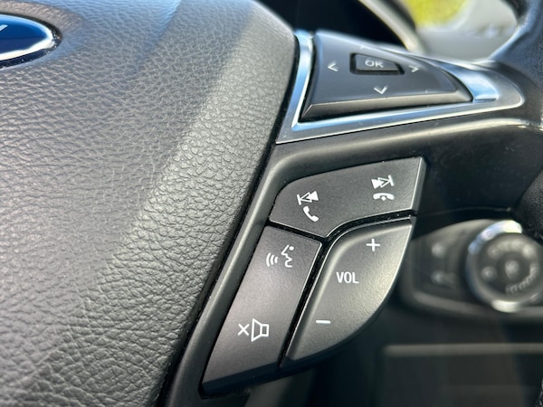 Used Ford Edge 2017 for sale - 75669279: Photo 37