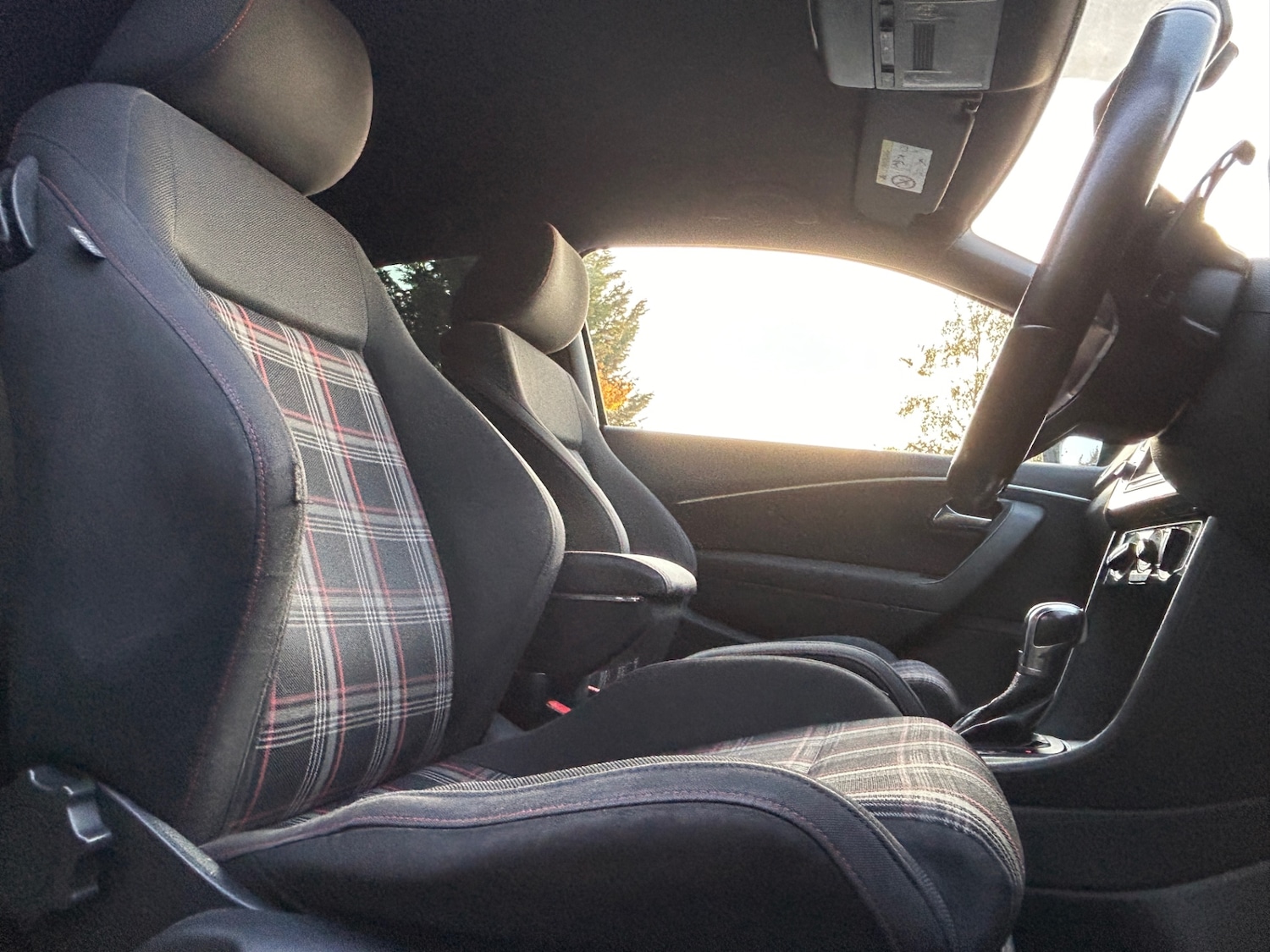 Used Volkswagen Polo 2016 for sale - 76603722: Photo 12