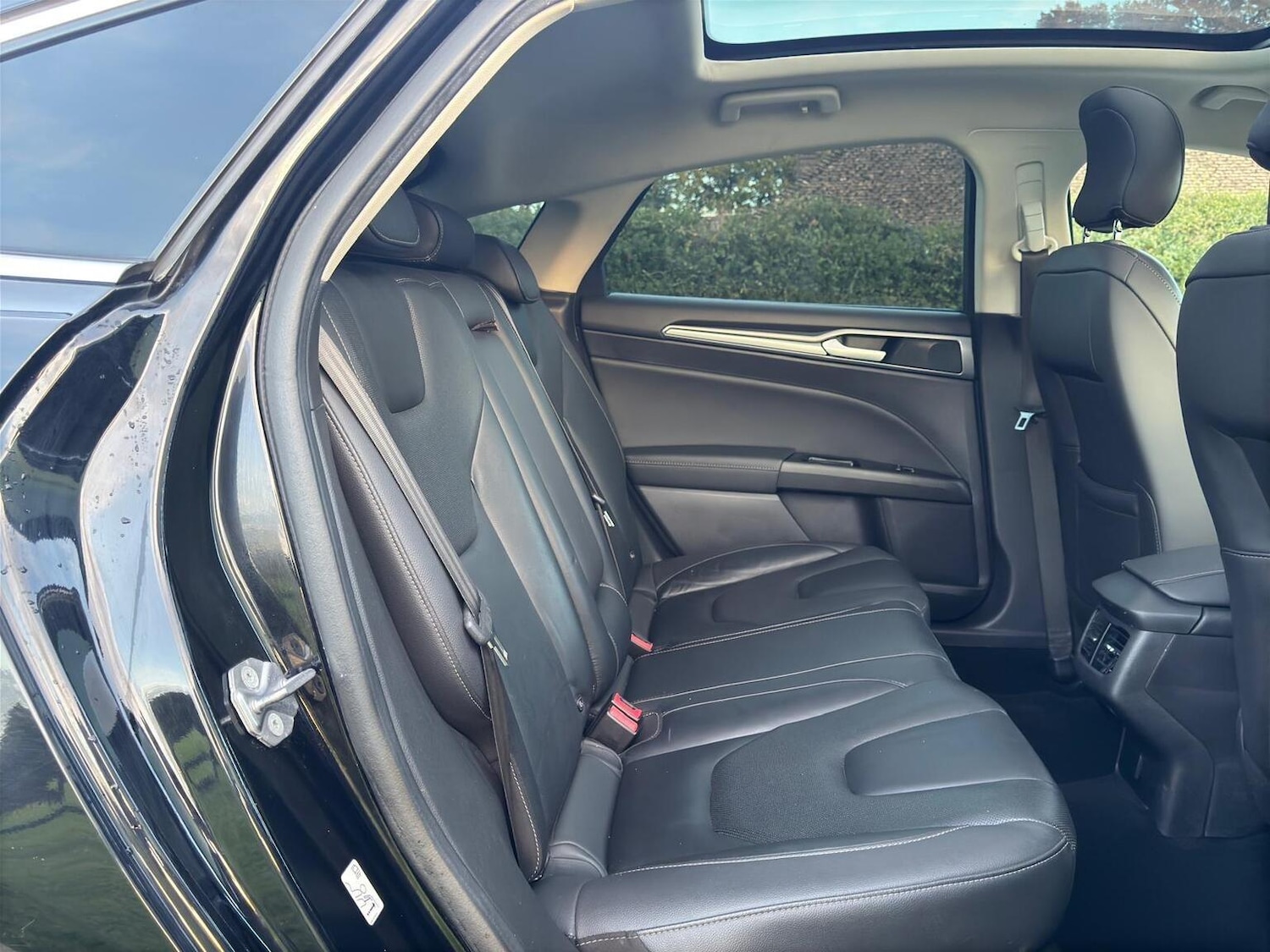 Used Ford Mondeo 2016 for sale - 76910989: Photo 17