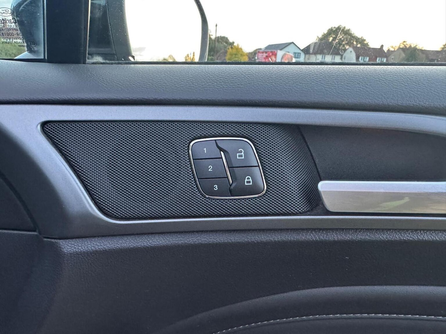 Used Ford Mondeo 2016 for sale - 76910989: Photo 18