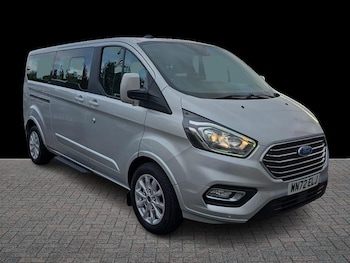 Used Ford Tourneo Custom 2022 for sale - 76730341: Photo
