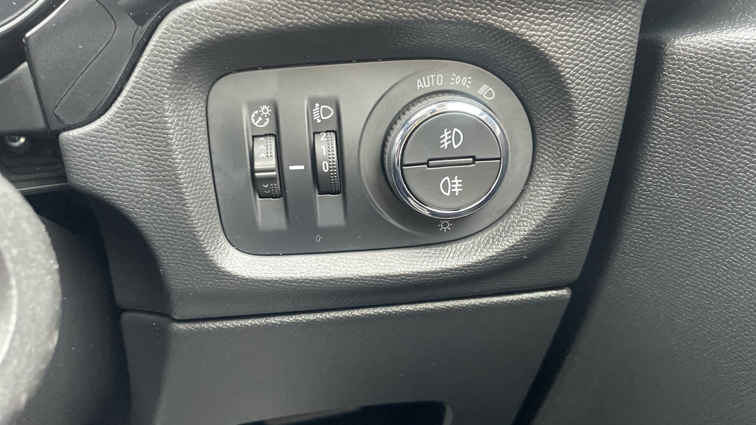 Used Vauxhall Corsa 2022 for sale - 76836910: Photo 30