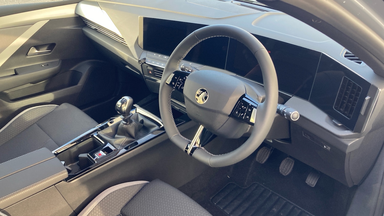 Used Vauxhall Astra 2025 for sale - 77171101: Photo 11