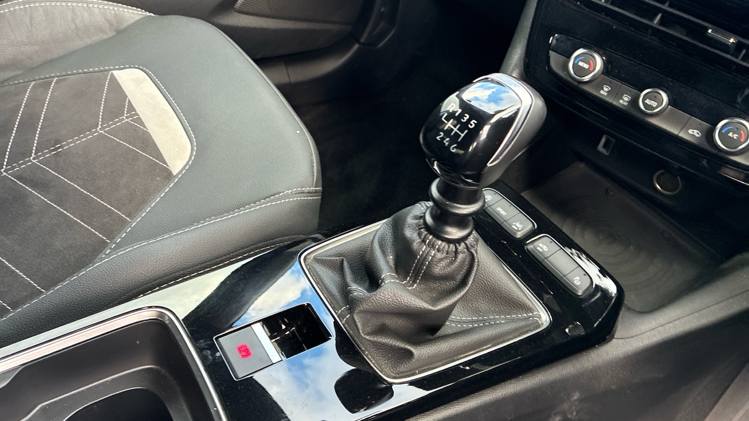 Used Vauxhall Mokka 2023 for sale - 76918123: Photo 13