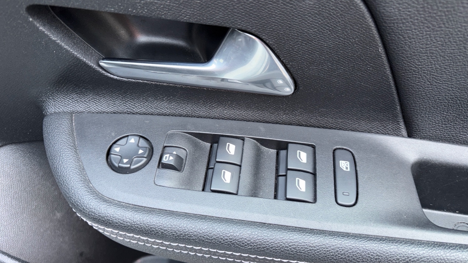 Used Vauxhall Mokka 2023 for sale - 76918123: Photo 28