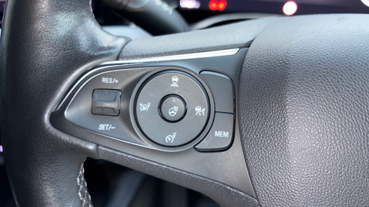 Used Vauxhall Mokka 2023 for sale - 76918123: Photo 35