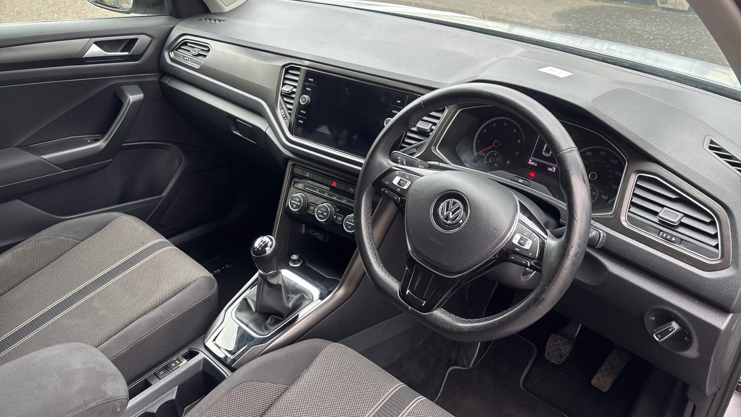 Used Volkswagen T-Roc 2019 for sale - 78090539: Photo 11