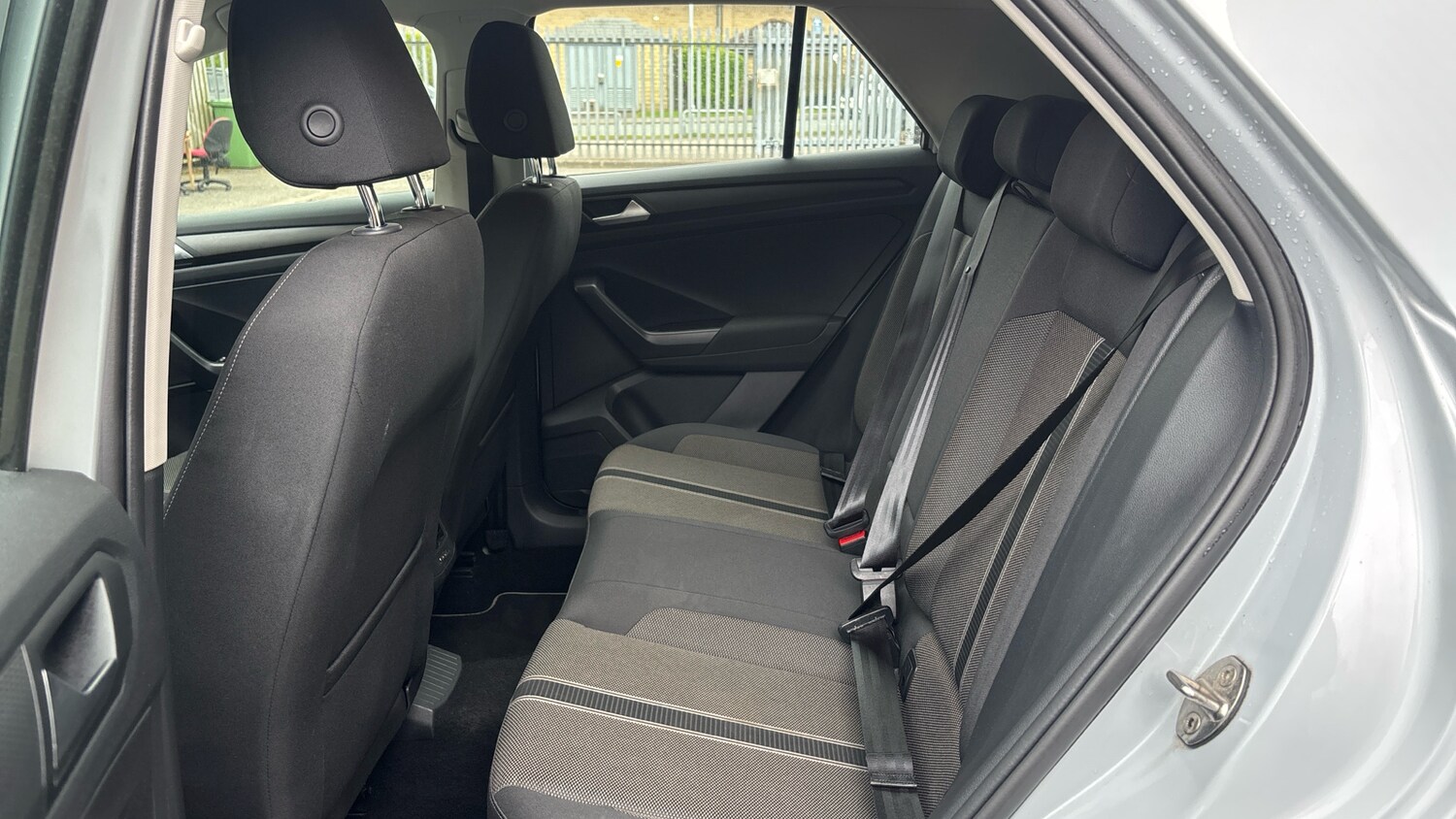 Used Volkswagen T-Roc 2019 for sale - 78090539: Photo 16