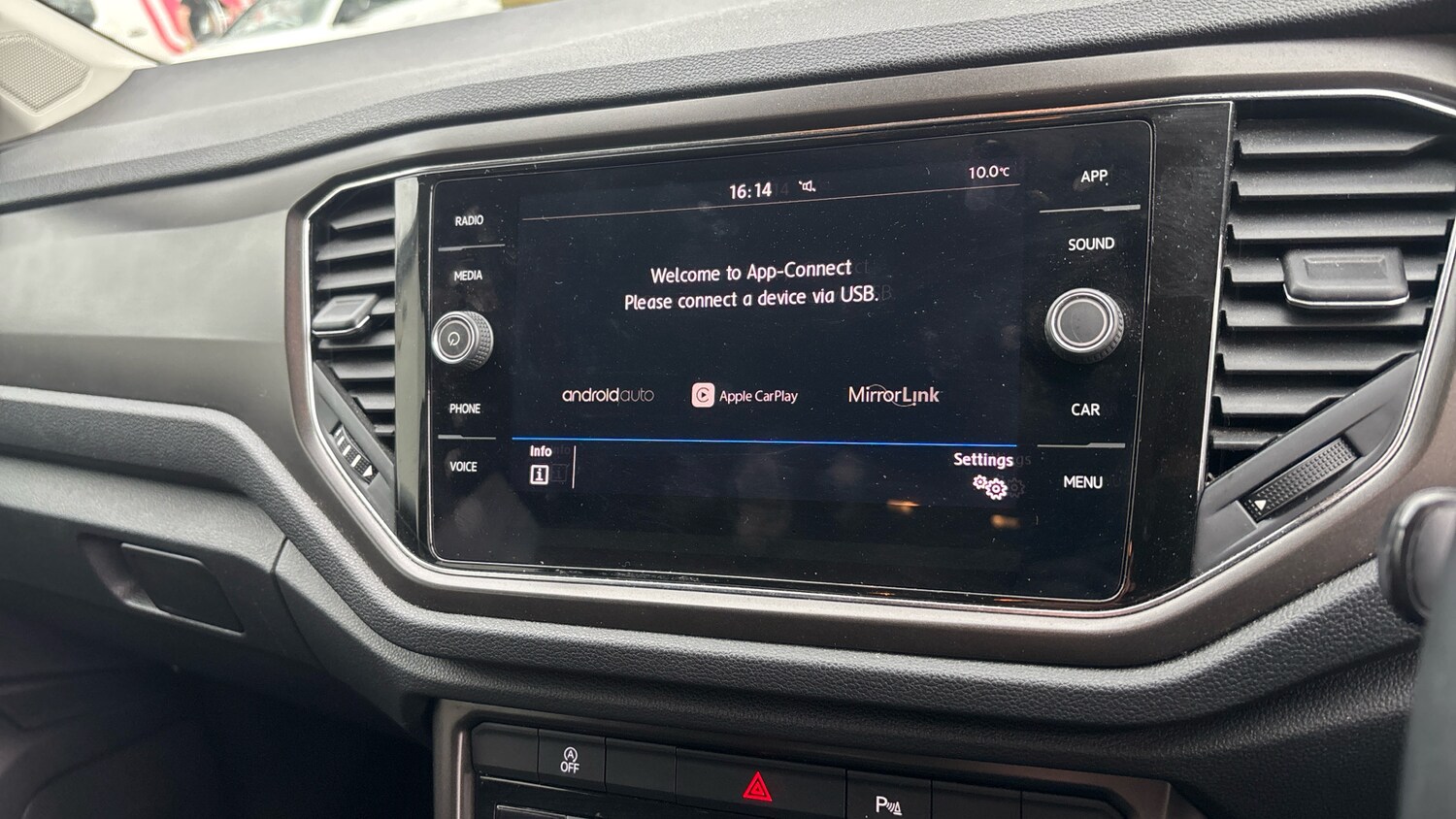 Used Volkswagen T-Roc 2019 for sale - 78090539: Photo 25