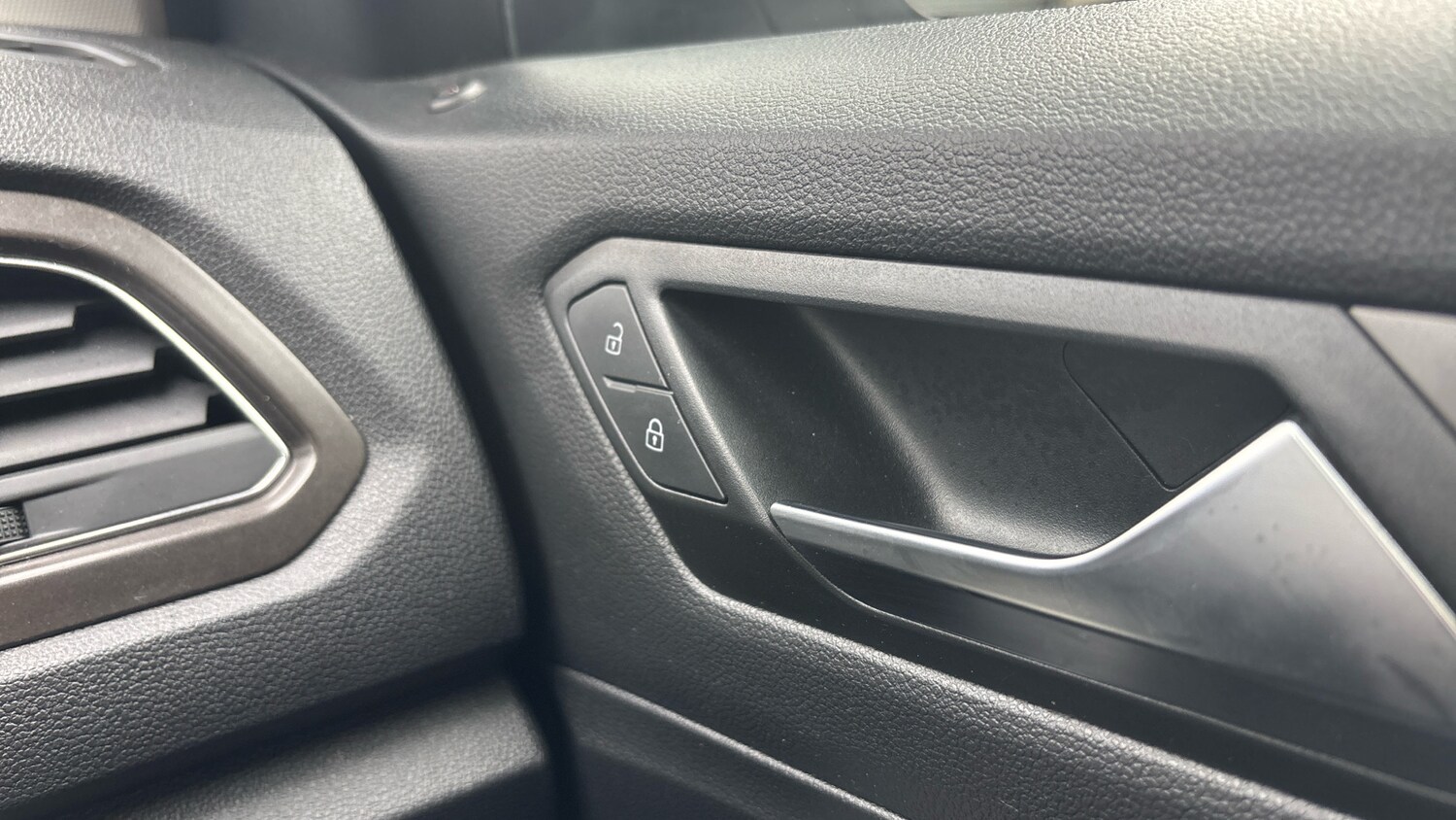 Used Volkswagen T-Roc 2019 for sale - 78090539: Photo 33