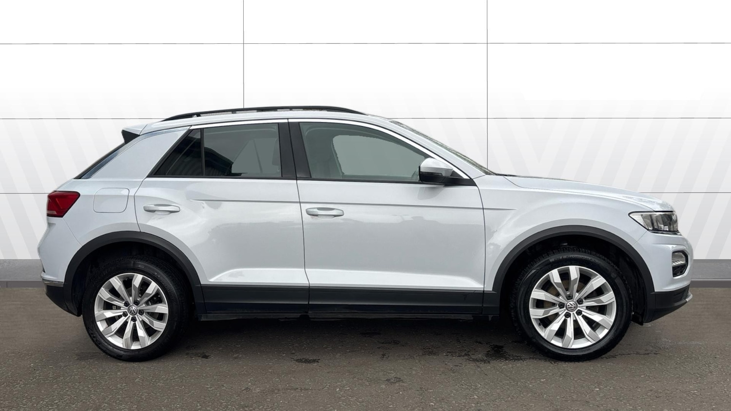 Used Volkswagen T-Roc 2019 for sale - 78090539: Photo 5