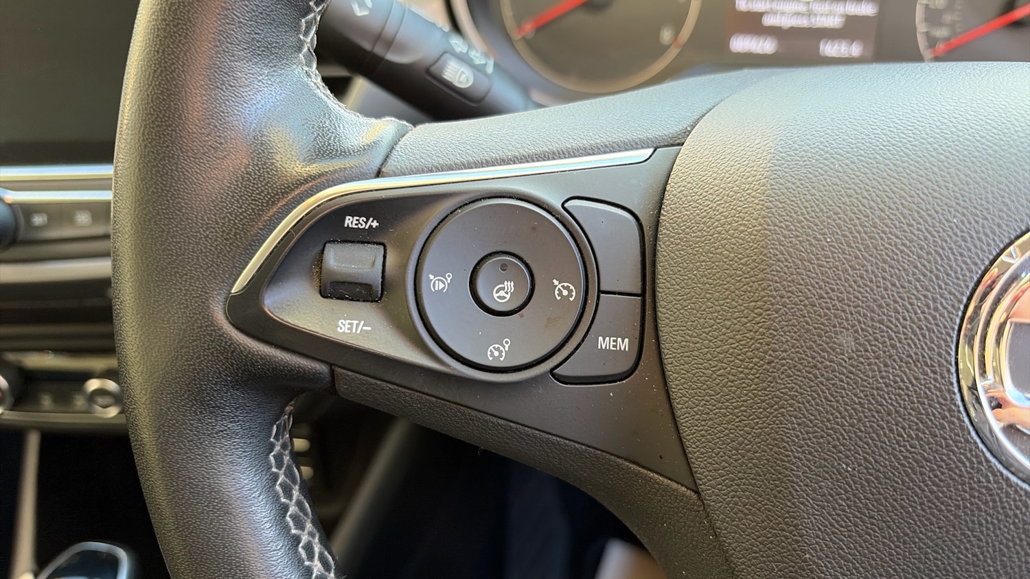 Used Vauxhall Crossland 2022 for sale - 76690095: Photo 37