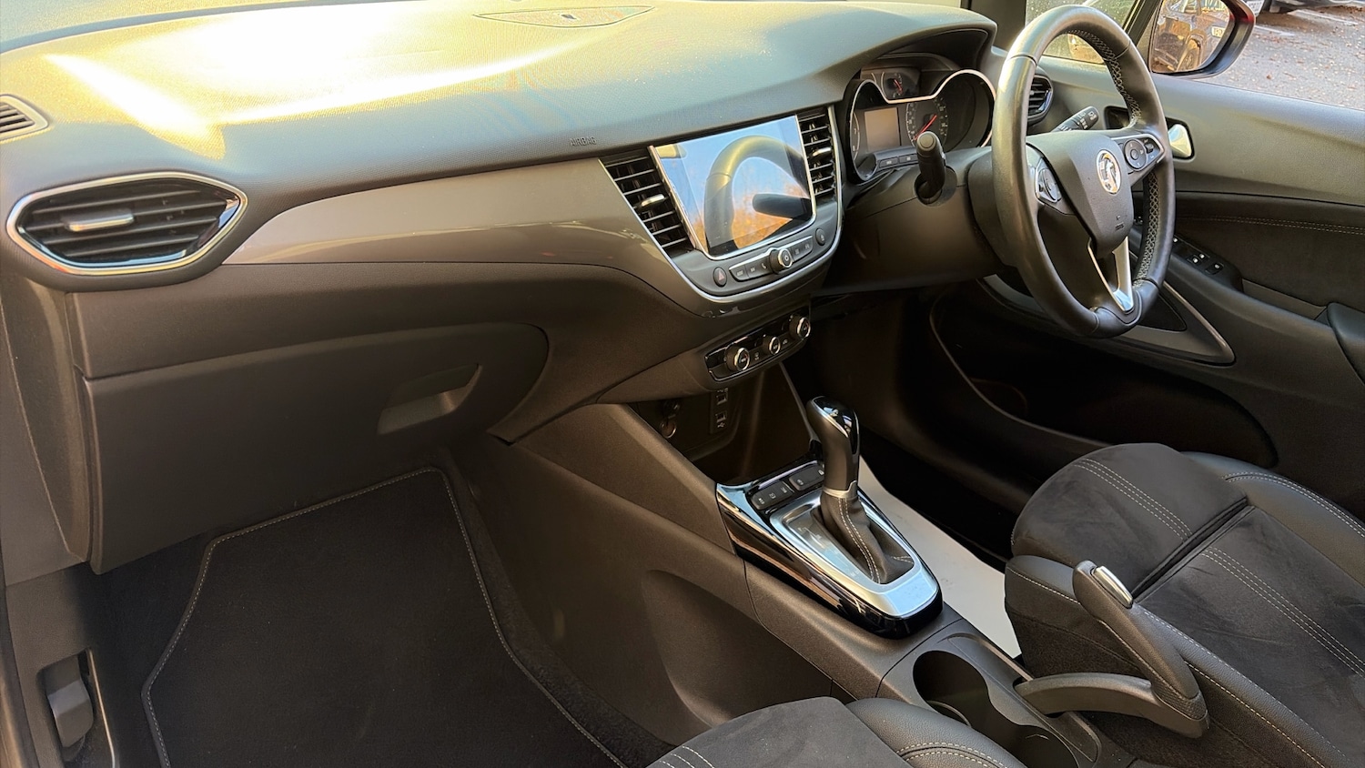 Used Vauxhall Crossland 2022 for sale - 76690095: Photo 9