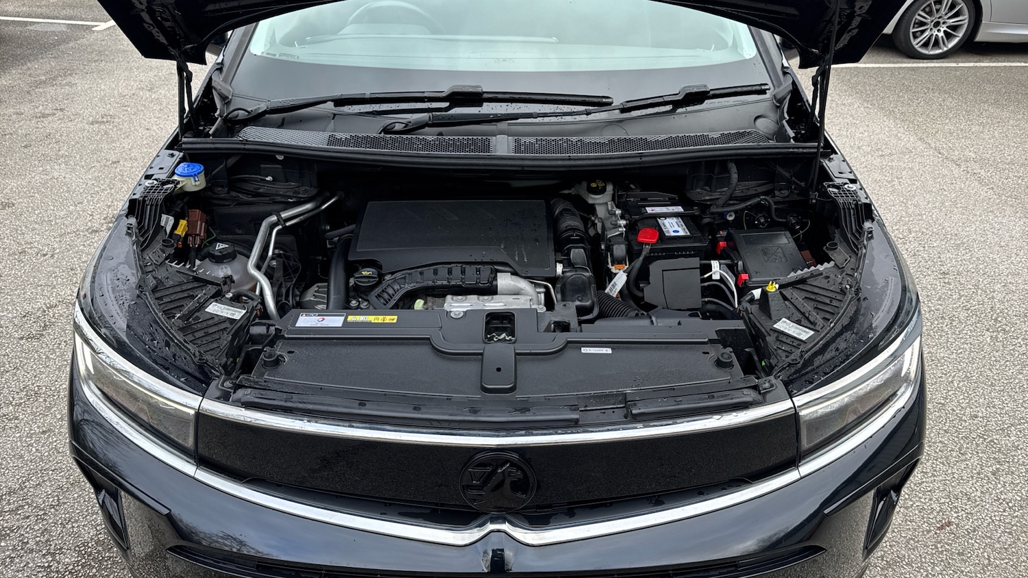 Used Vauxhall Grandland 2023 for sale - 77318429: Photo 8