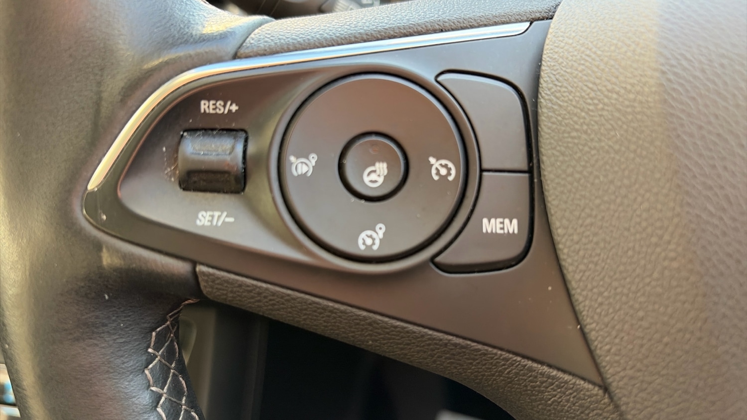 Used Vauxhall Grandland X 2020 for sale - 76653136: Photo 34