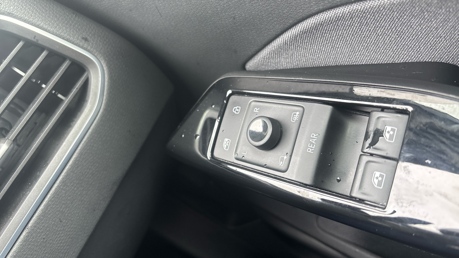 Used Volkswagen ID.3 2023 for sale - 77687384: Photo 31