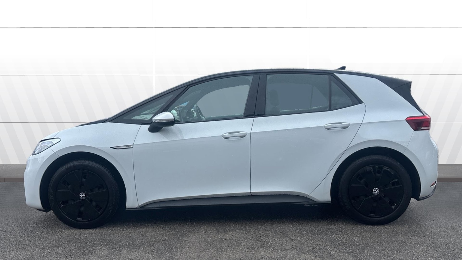 Used Volkswagen ID.3 2023 for sale - 77687384: Photo 5