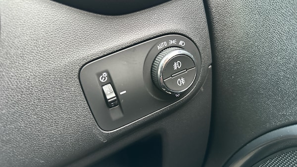 Used Vauxhall Crossland 2022 for sale - 76233043: Photo 34
