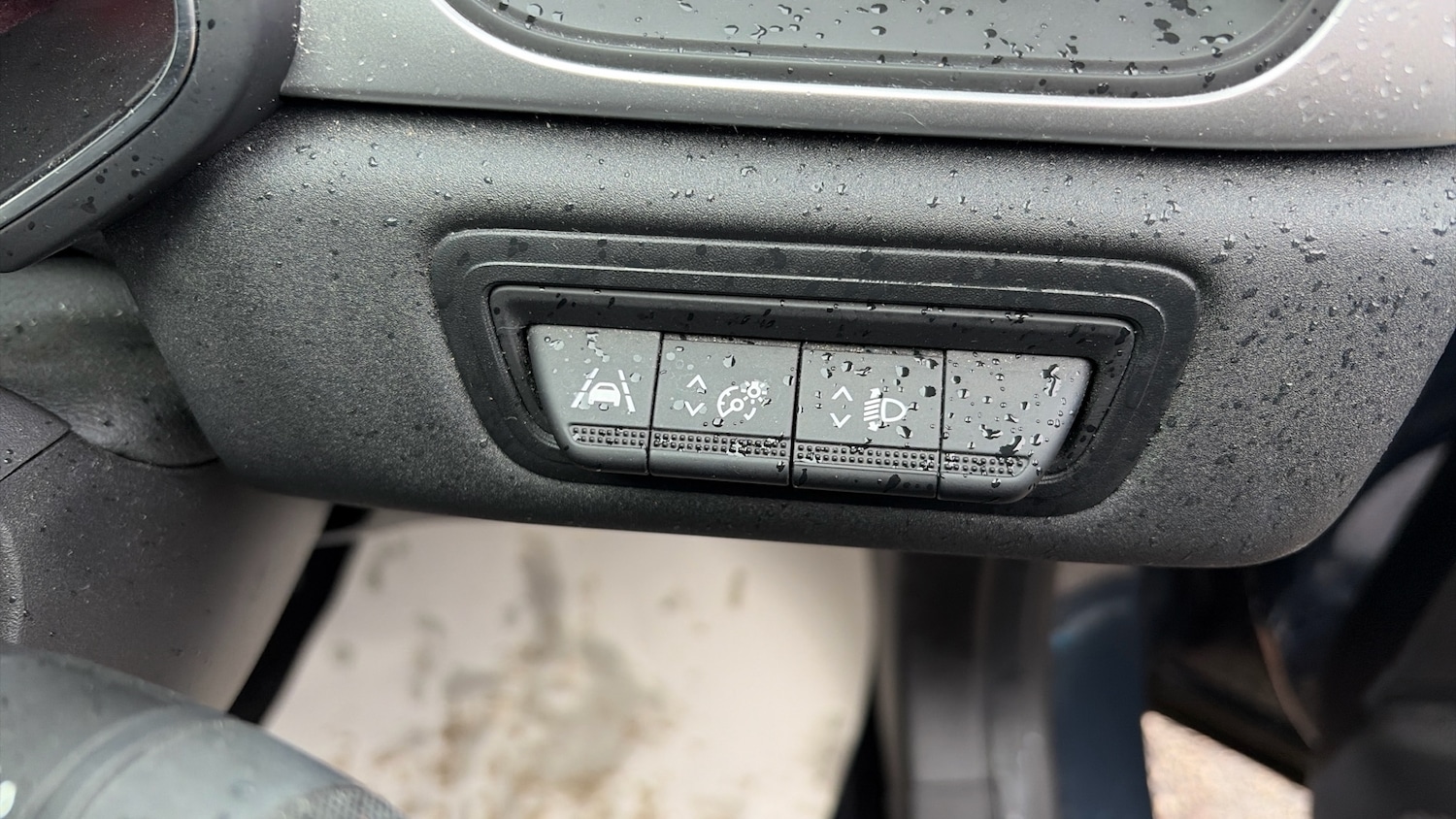 Used Renault Captur 2022 for sale - 76363278: Photo 30
