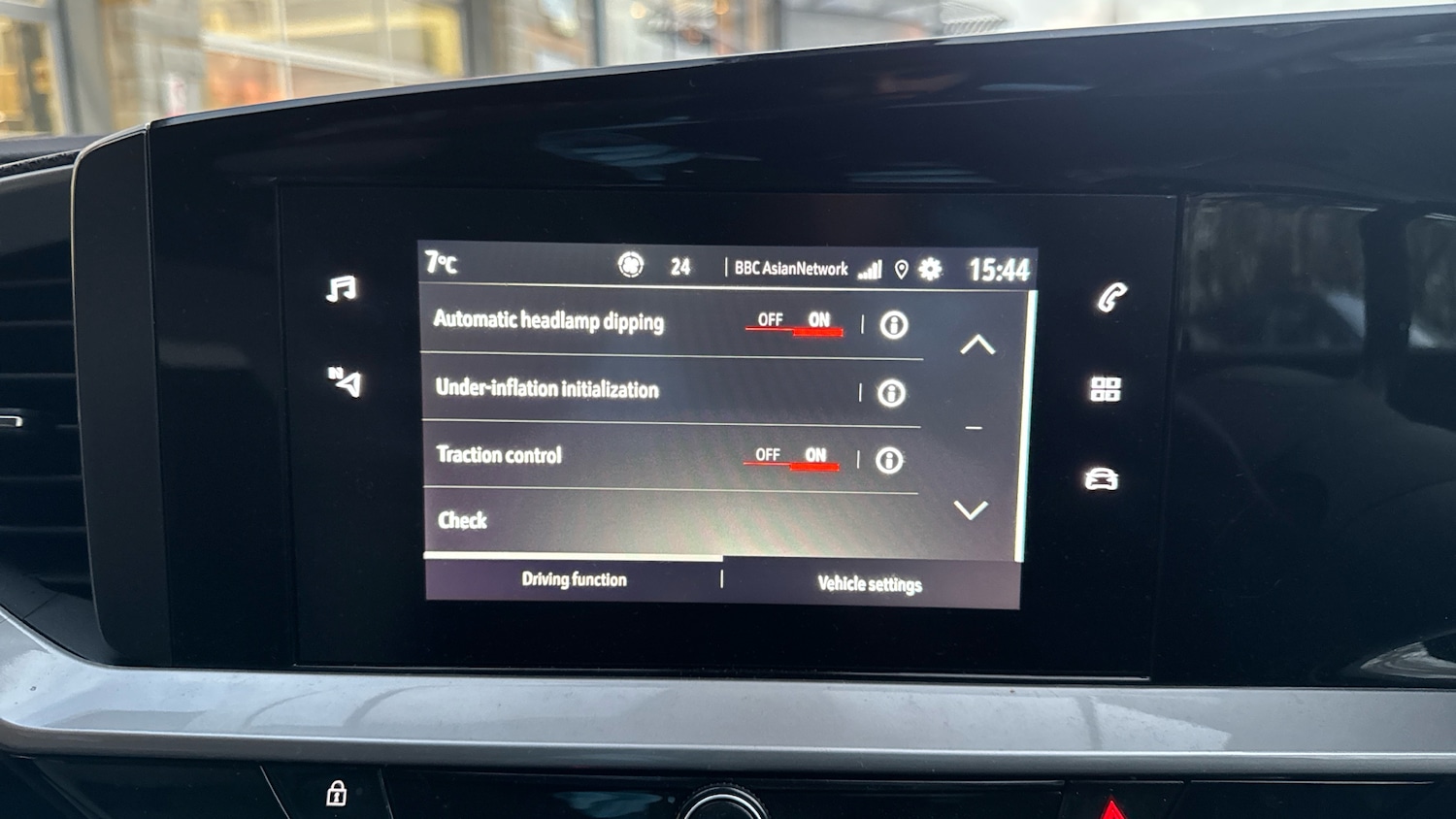 Used Vauxhall Mokka 2025 for sale - 77091960: Photo 26