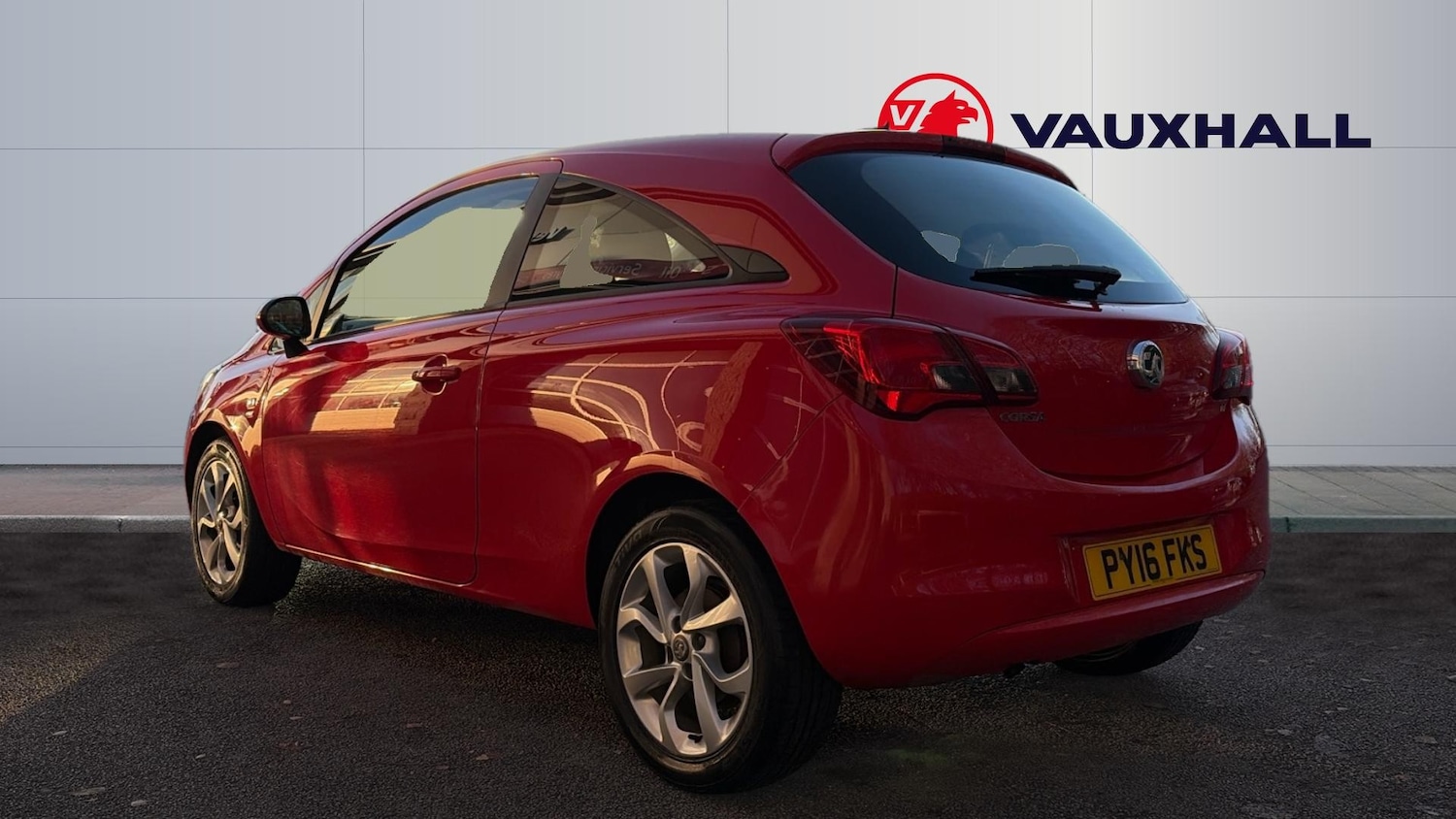 Used Vauxhall Corsa 2016 for sale - 76653135: Photo 2
