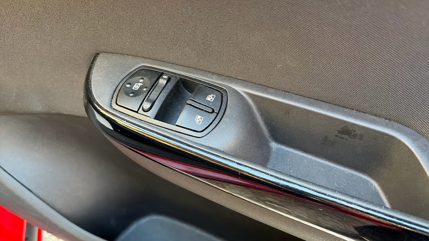 Used Vauxhall Corsa 2016 for sale - 76653135: Photo 28