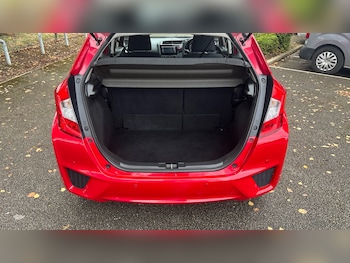 Used Honda Jazz 2015 for sale - 79593321: Photo