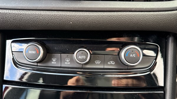 Used Vauxhall Grandland 2022 for sale - 75991523: Photo 39