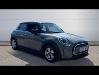 2022 (22) - 1.5 Cooper Classic 5dr Petrol Hatchback