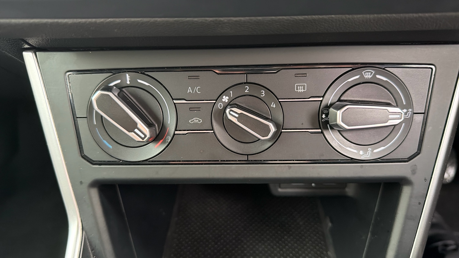 Used Volkswagen Polo 2023 for sale - 77626457: Photo 34