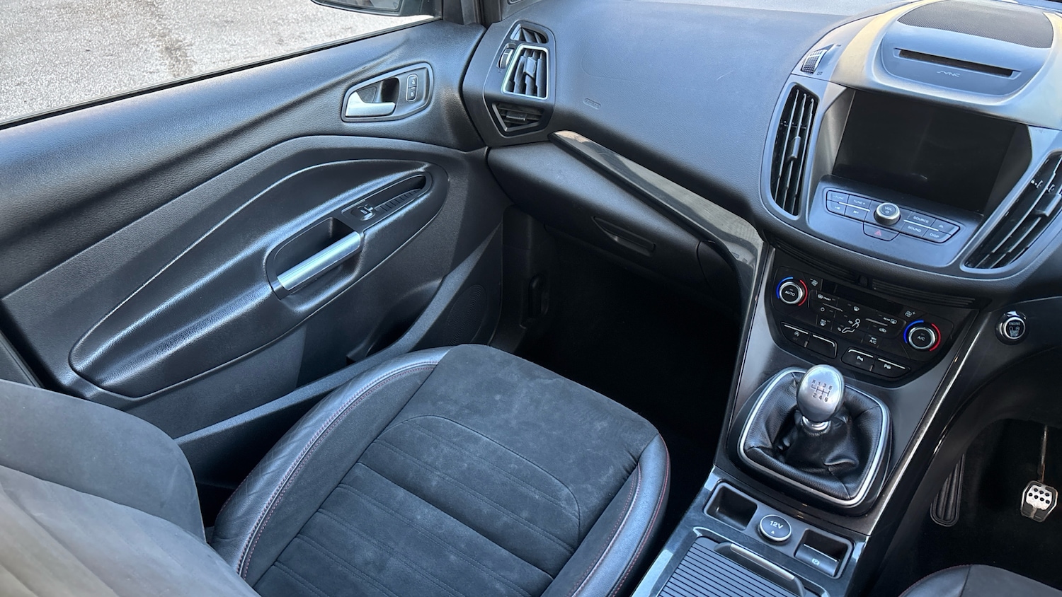 Used Ford Kuga 2018 for sale - 78077537: Photo 14